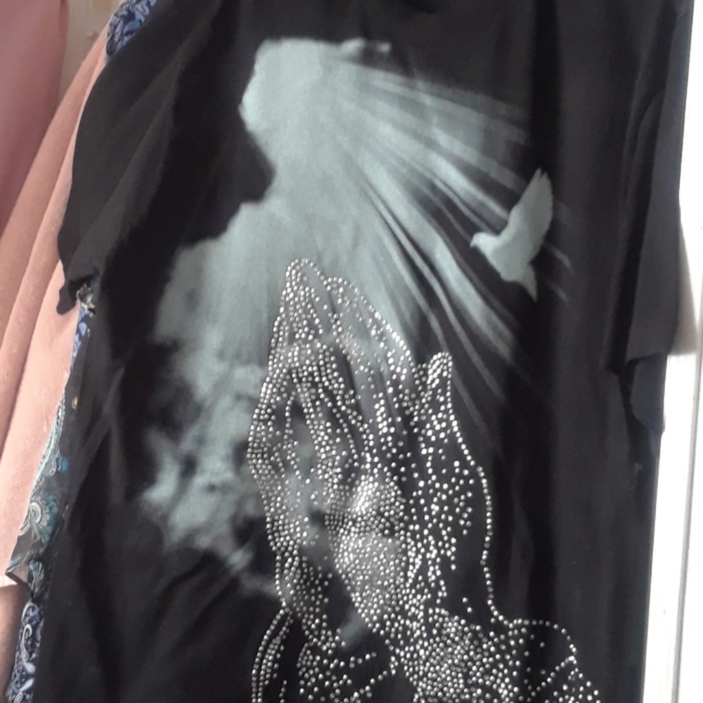 Womens tee shirt heavy material